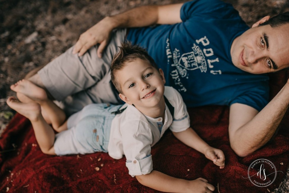 40797653_2210295789203375_828272043463016448_o